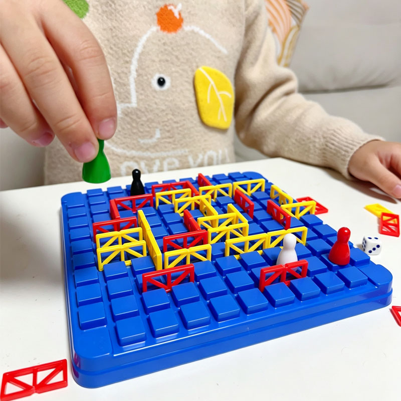 เกมกระดานวางแผนหลบหนีเขาวงกต ส - Board Game Qwirkle บทวิจารณ์และราคา